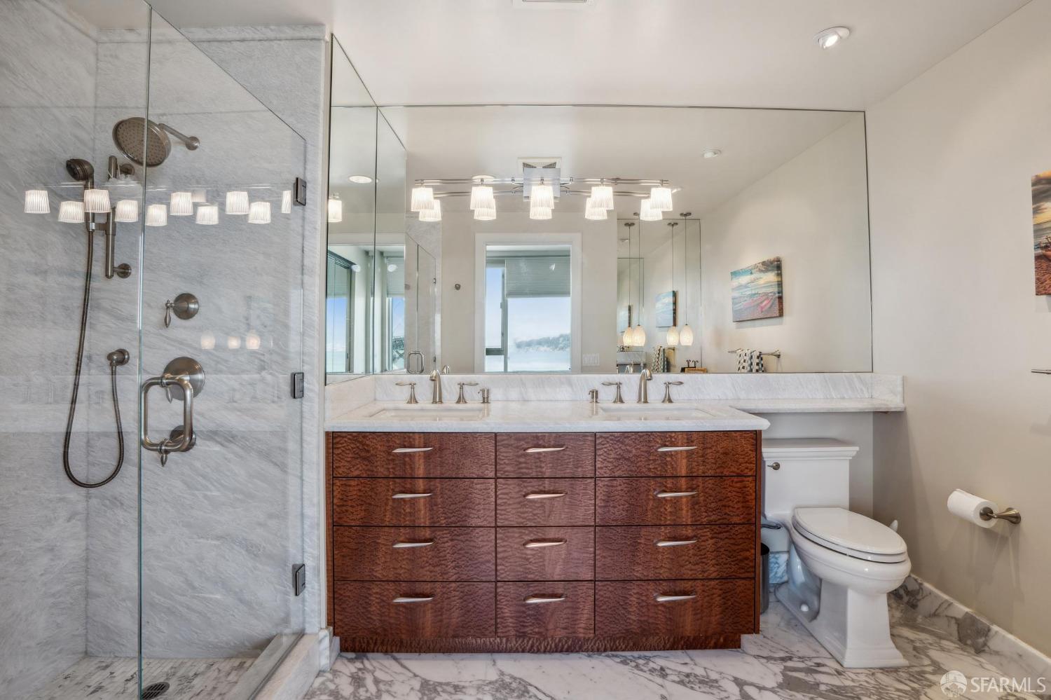 501 Beale Street # 20A