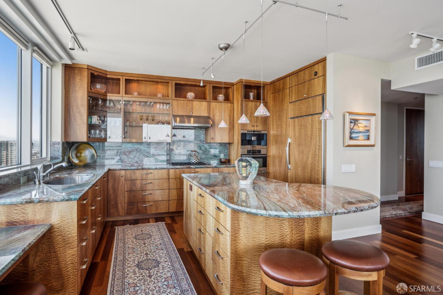 501 Beale Street # 20A