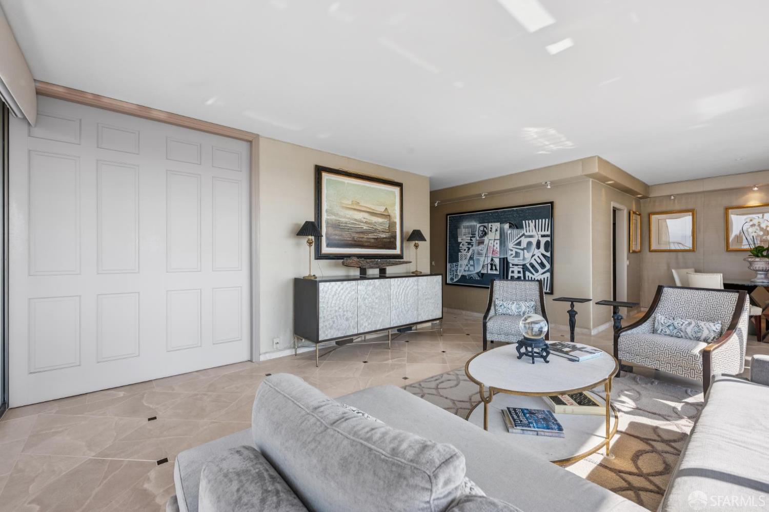 999 Green Street # 1501