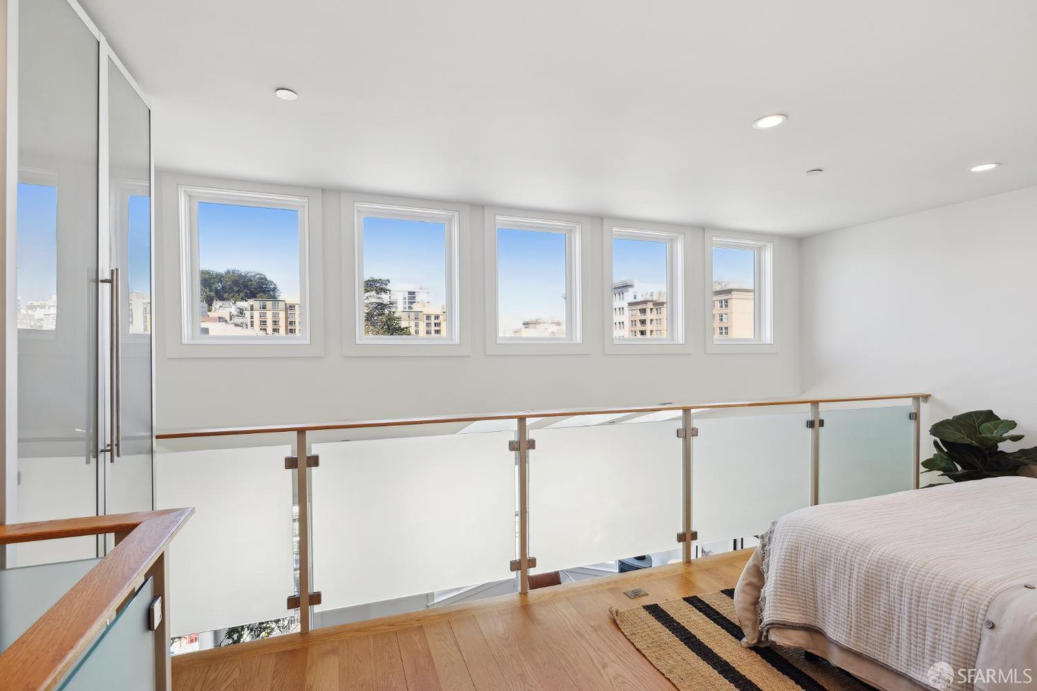 1810 Polk Street # 511