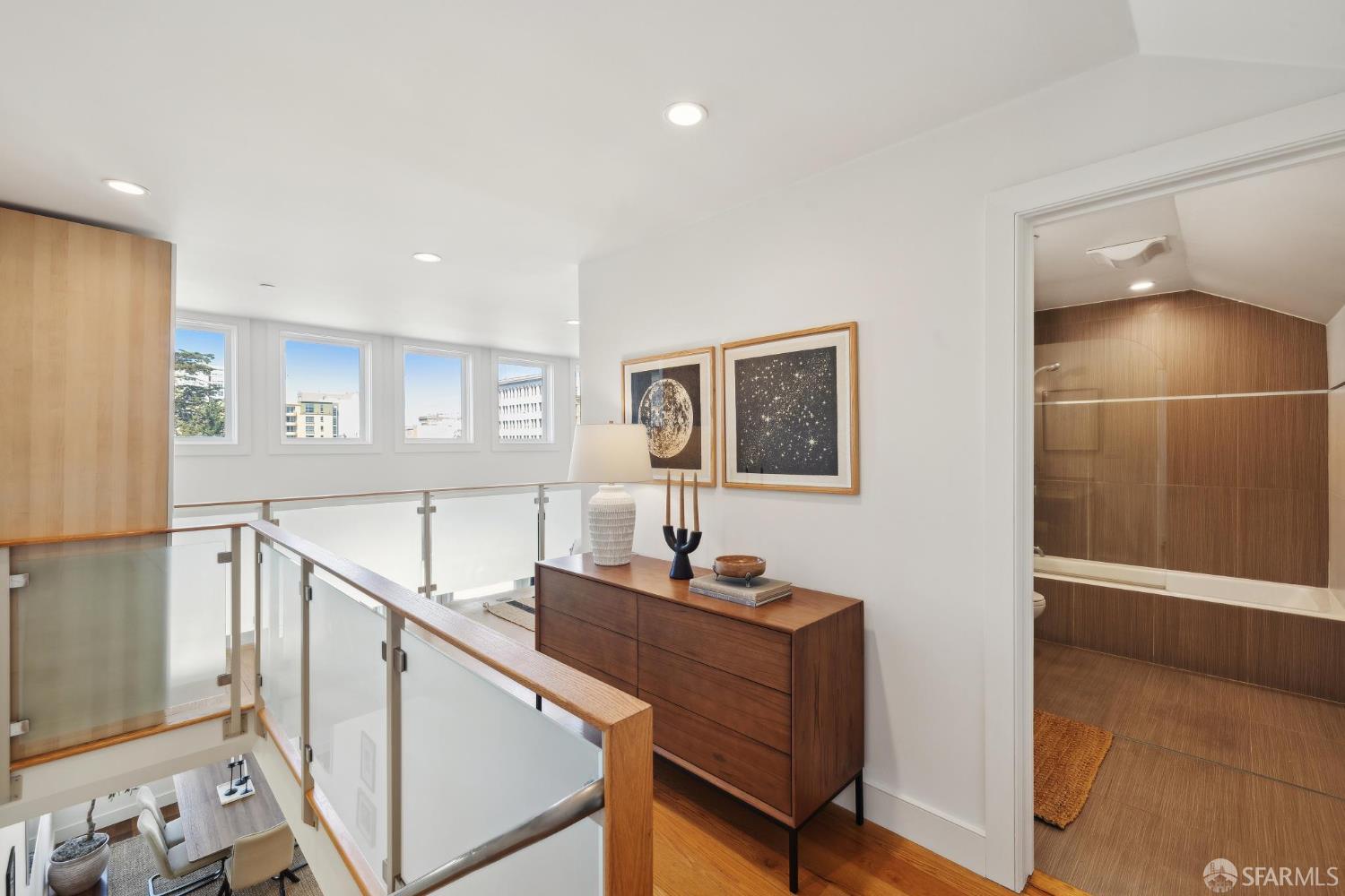 1810 Polk Street # 511