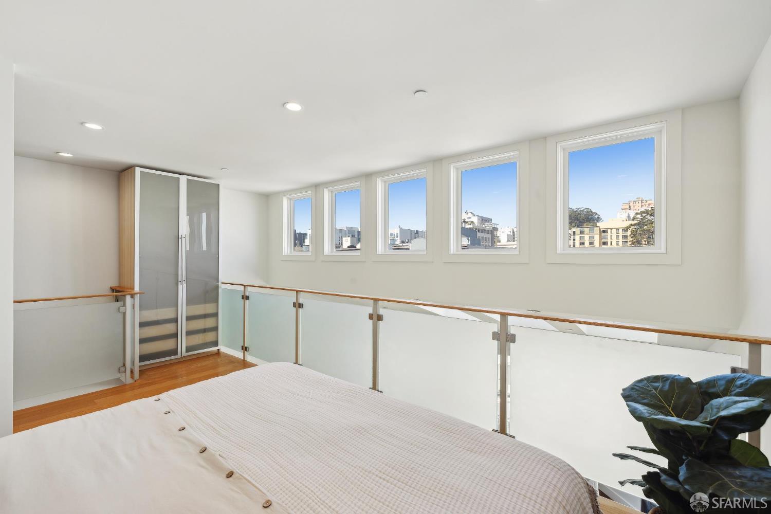 1810 Polk Street # 511