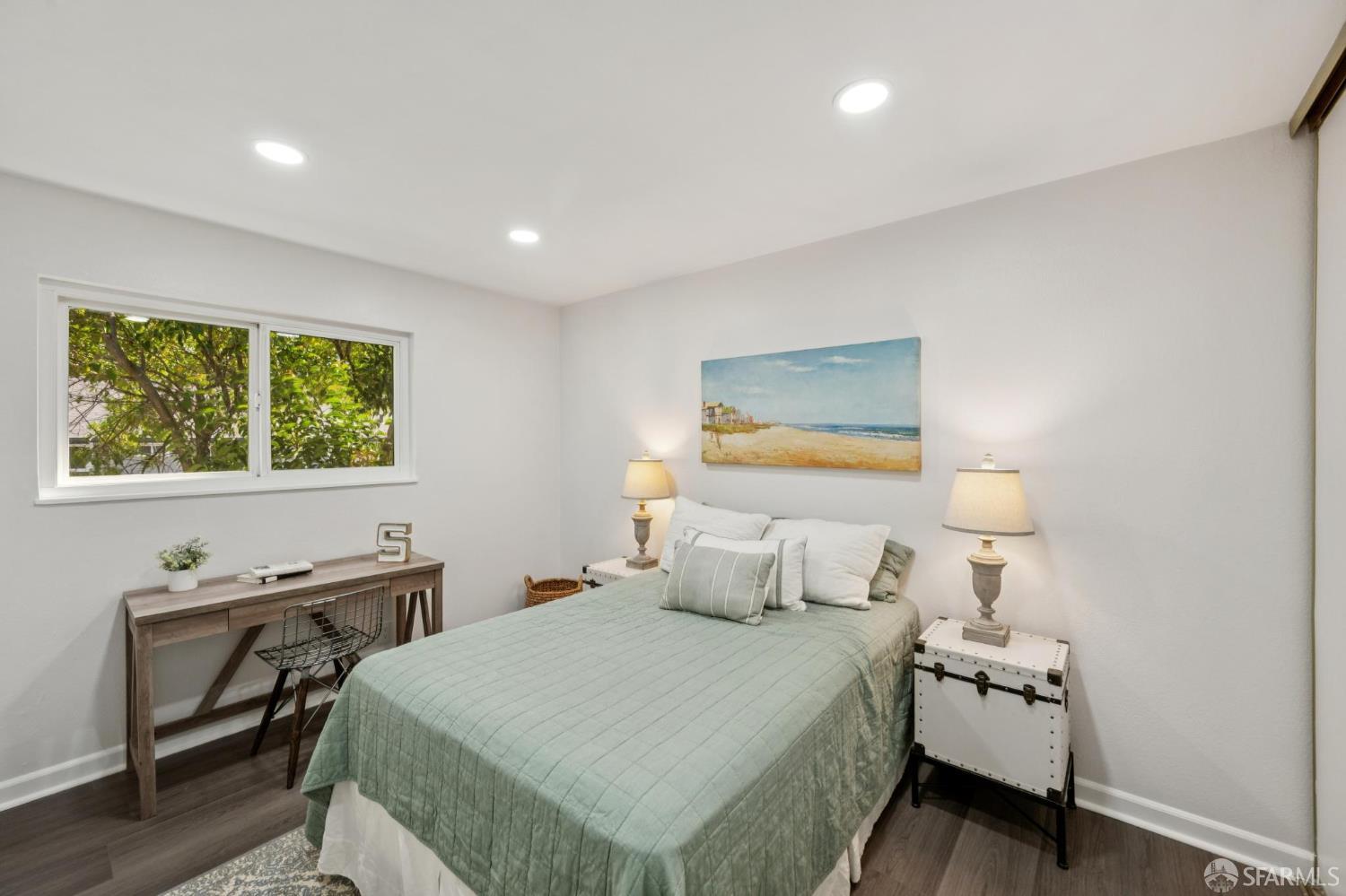 9085 Alcosta Boulevard # 415