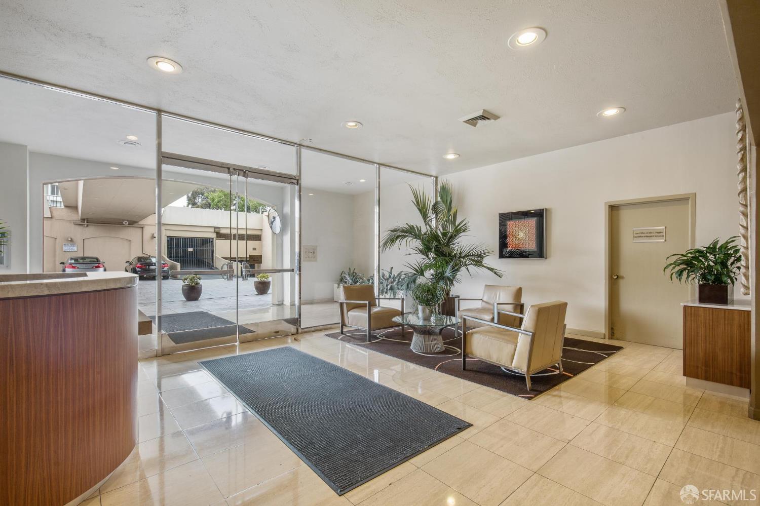 1200 Gough Street # 10A