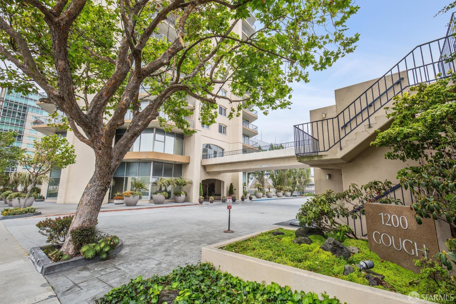 1200 Gough Street # 10A