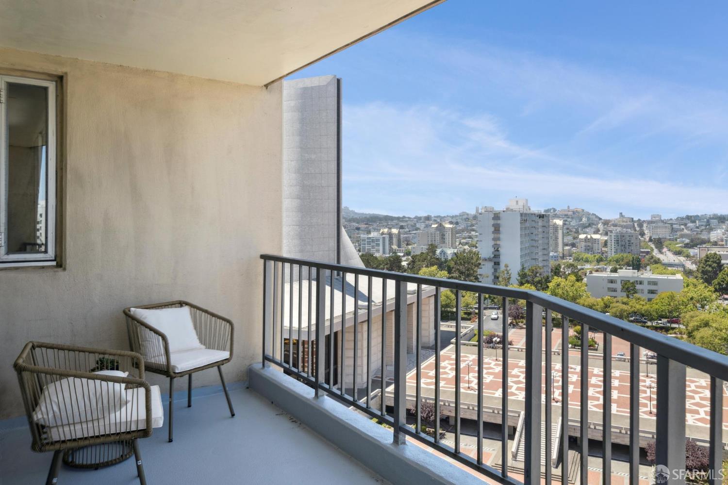 1200 Gough Street # 10A