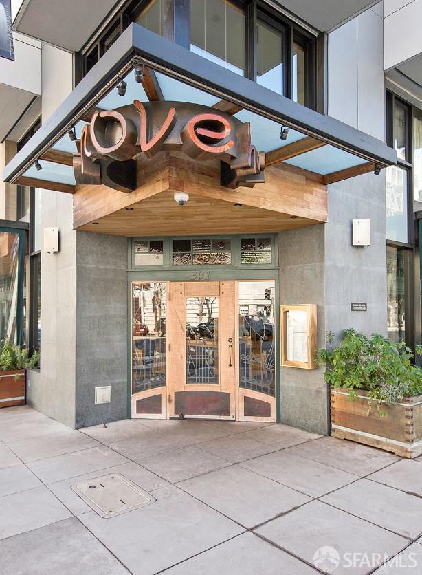 1200 Gough Street # 10A