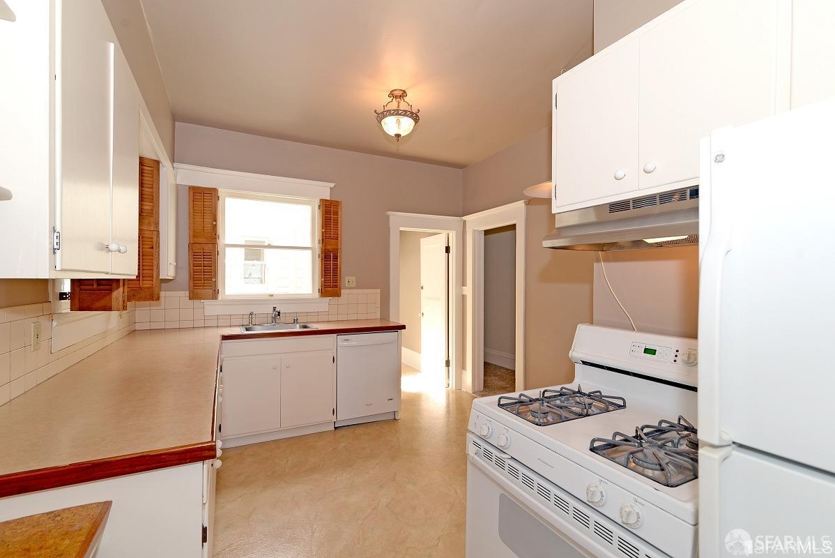 17 Woodland Avenue