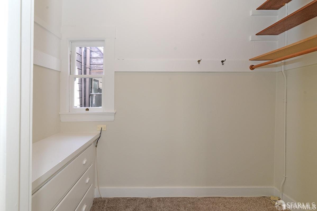 17 Woodland Avenue