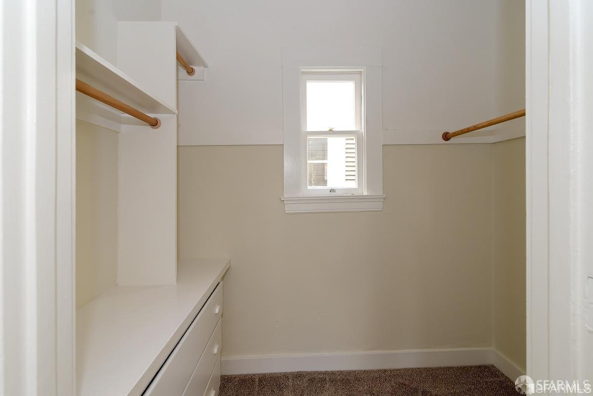 17 Woodland Avenue