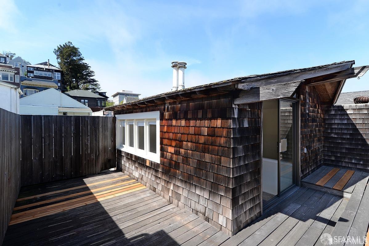 17 Woodland Avenue