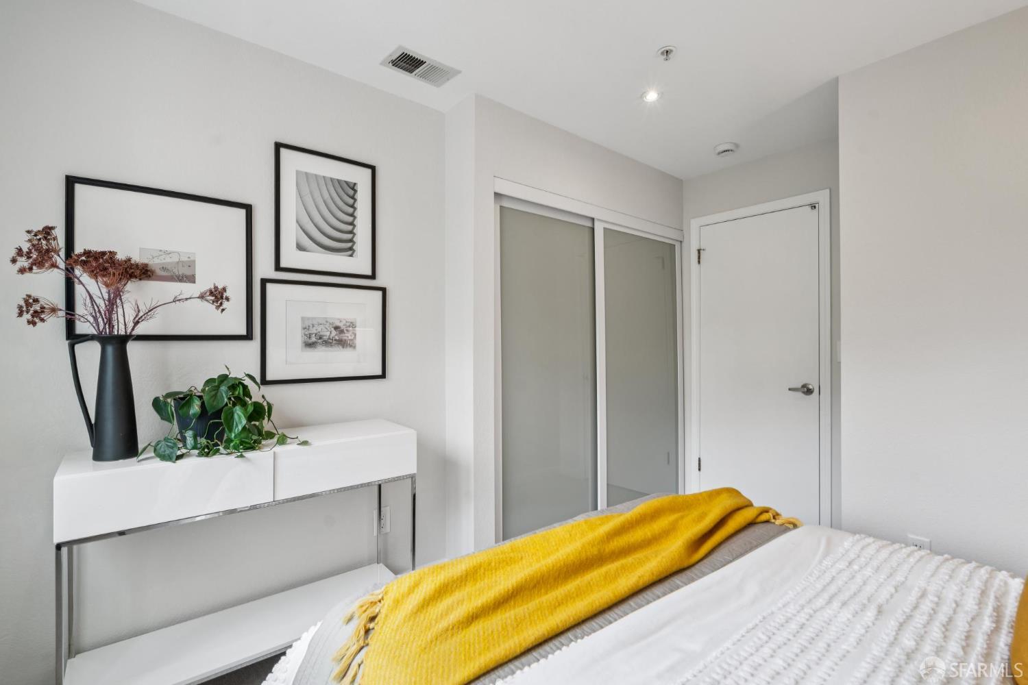 850 Pointe Pacific Drive # 4