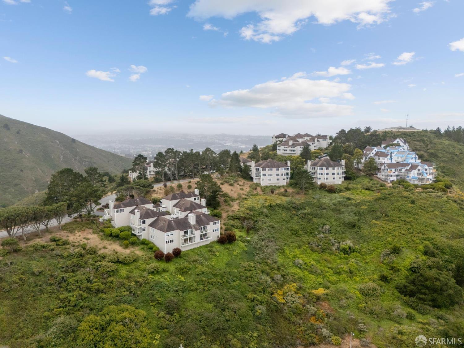 850 Pointe Pacific Drive # 4