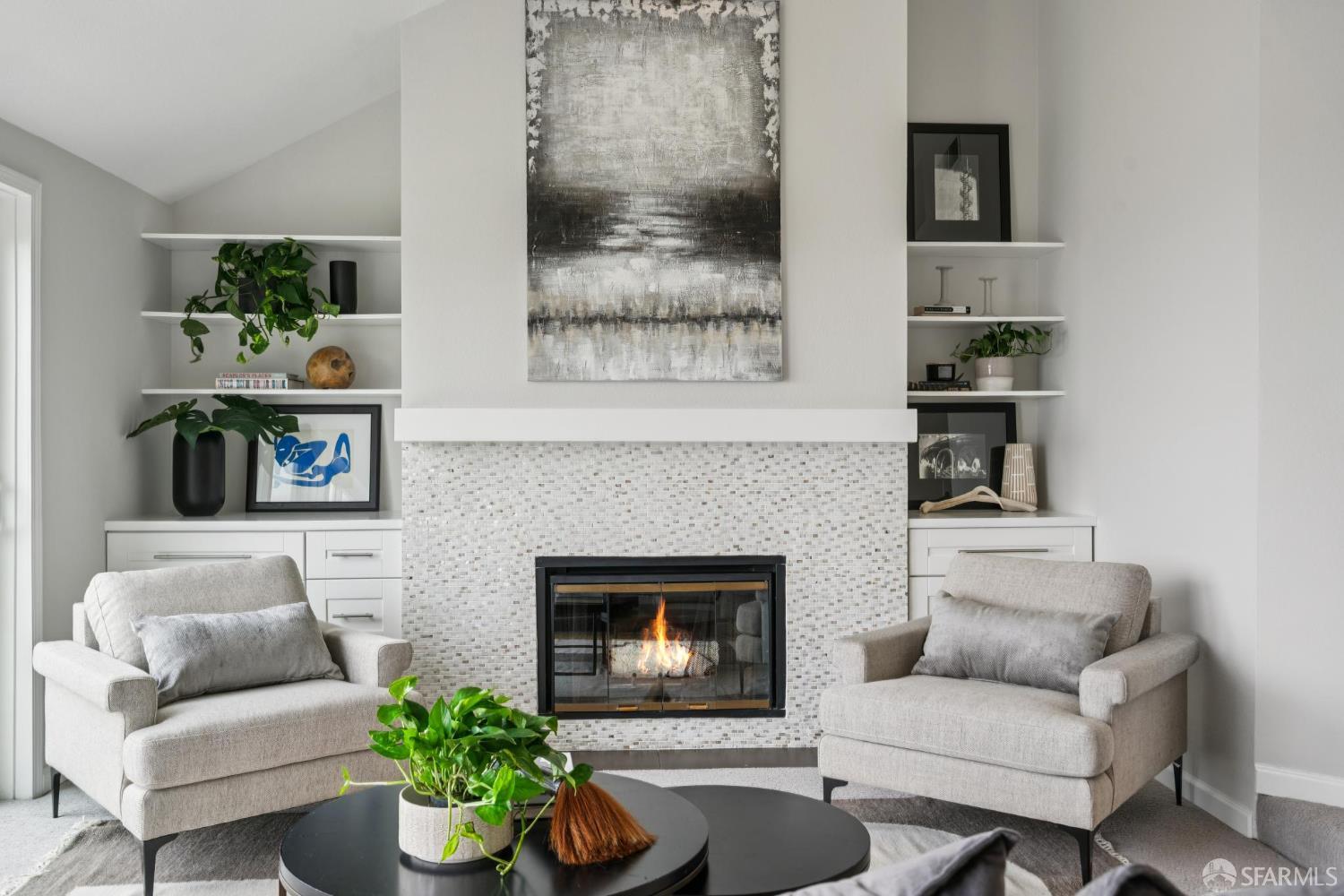 850 Pointe Pacific Drive # 4