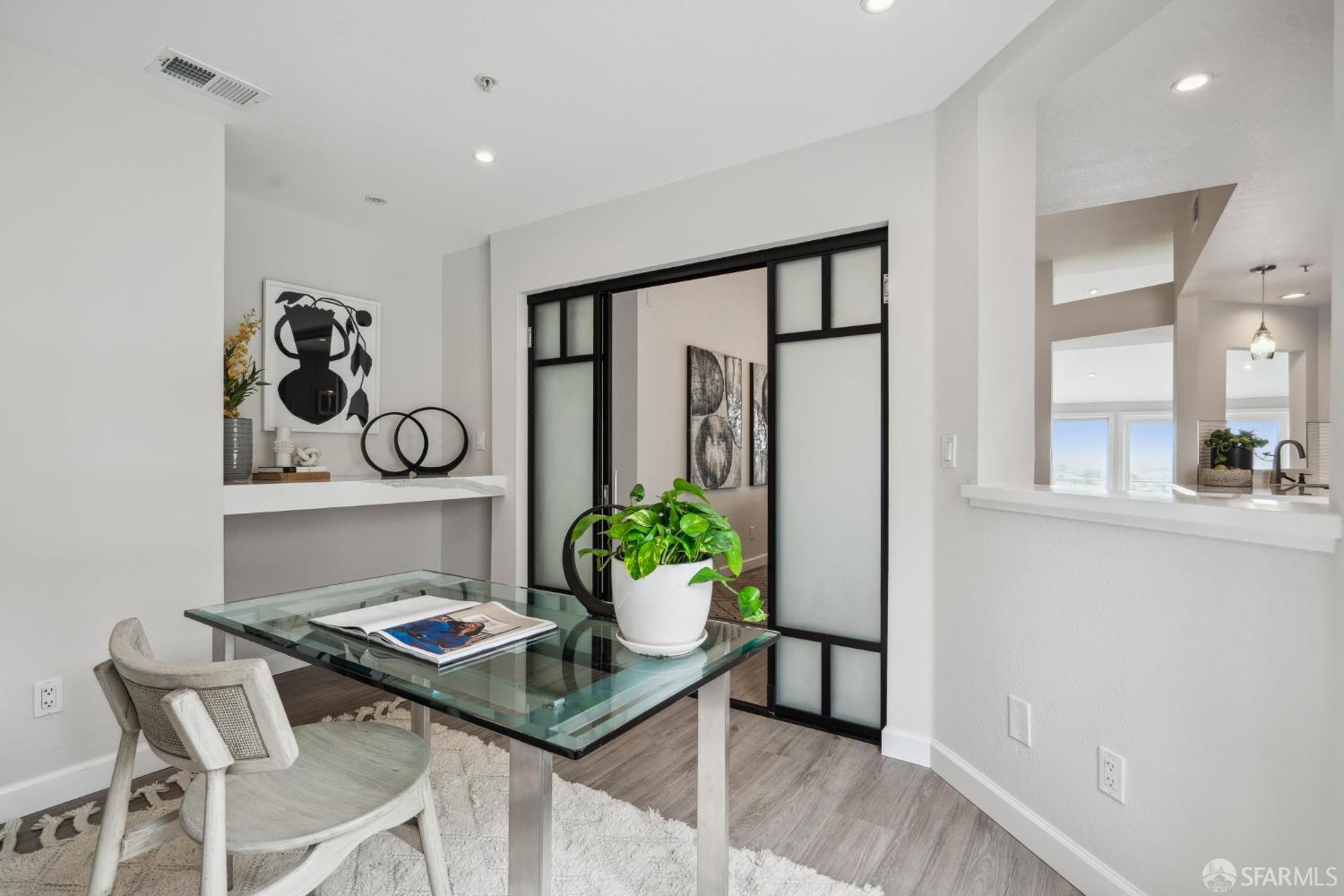 850 Pointe Pacific Drive # 4