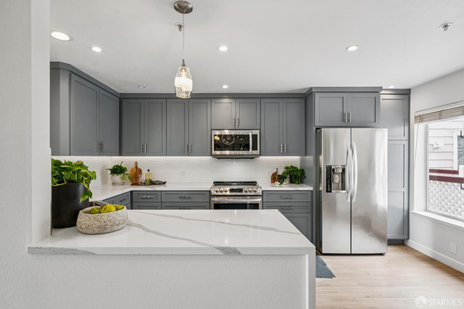 850 Pointe Pacific Drive # 4