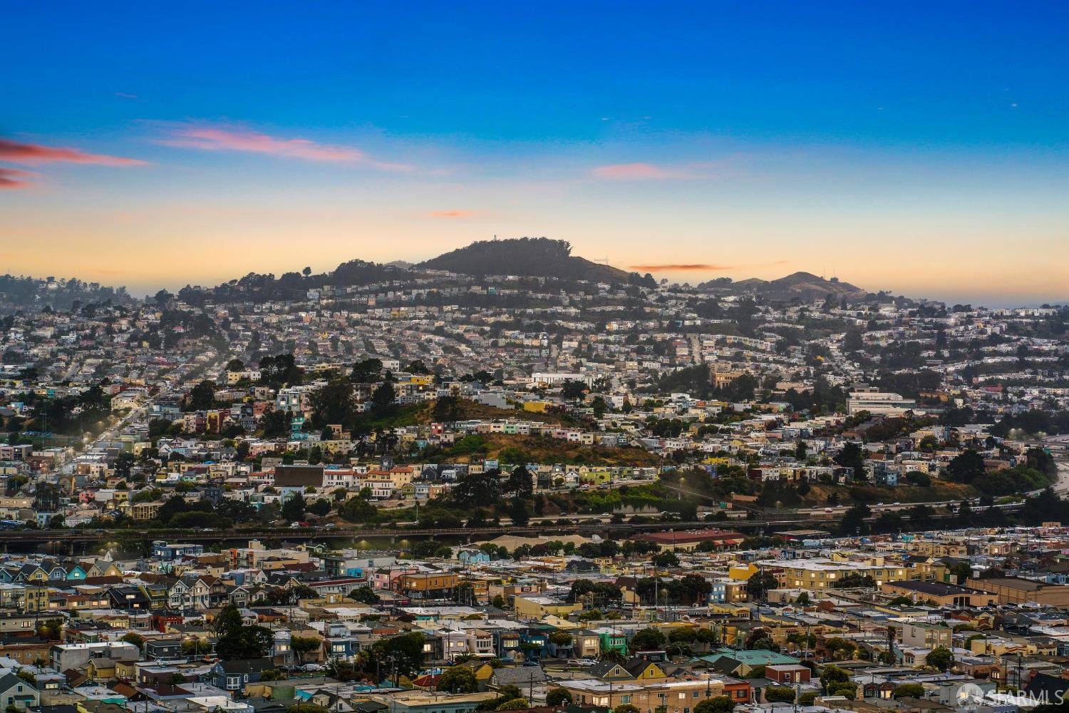 850 Pointe Pacific Drive # 4