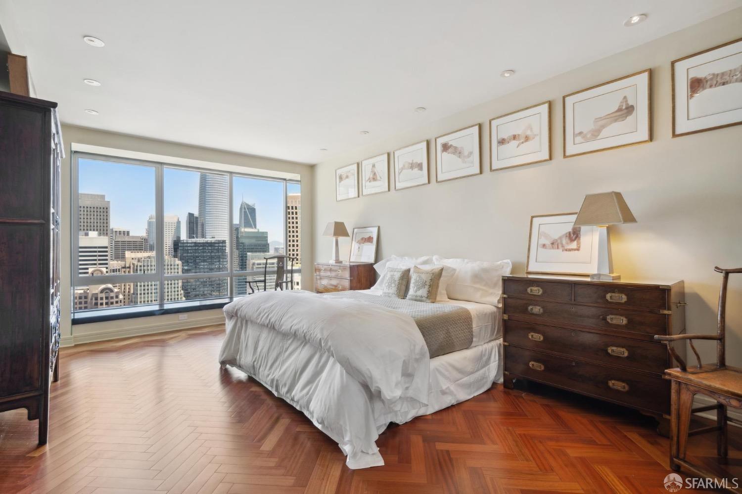 765 Market Street Unit: PH1CD