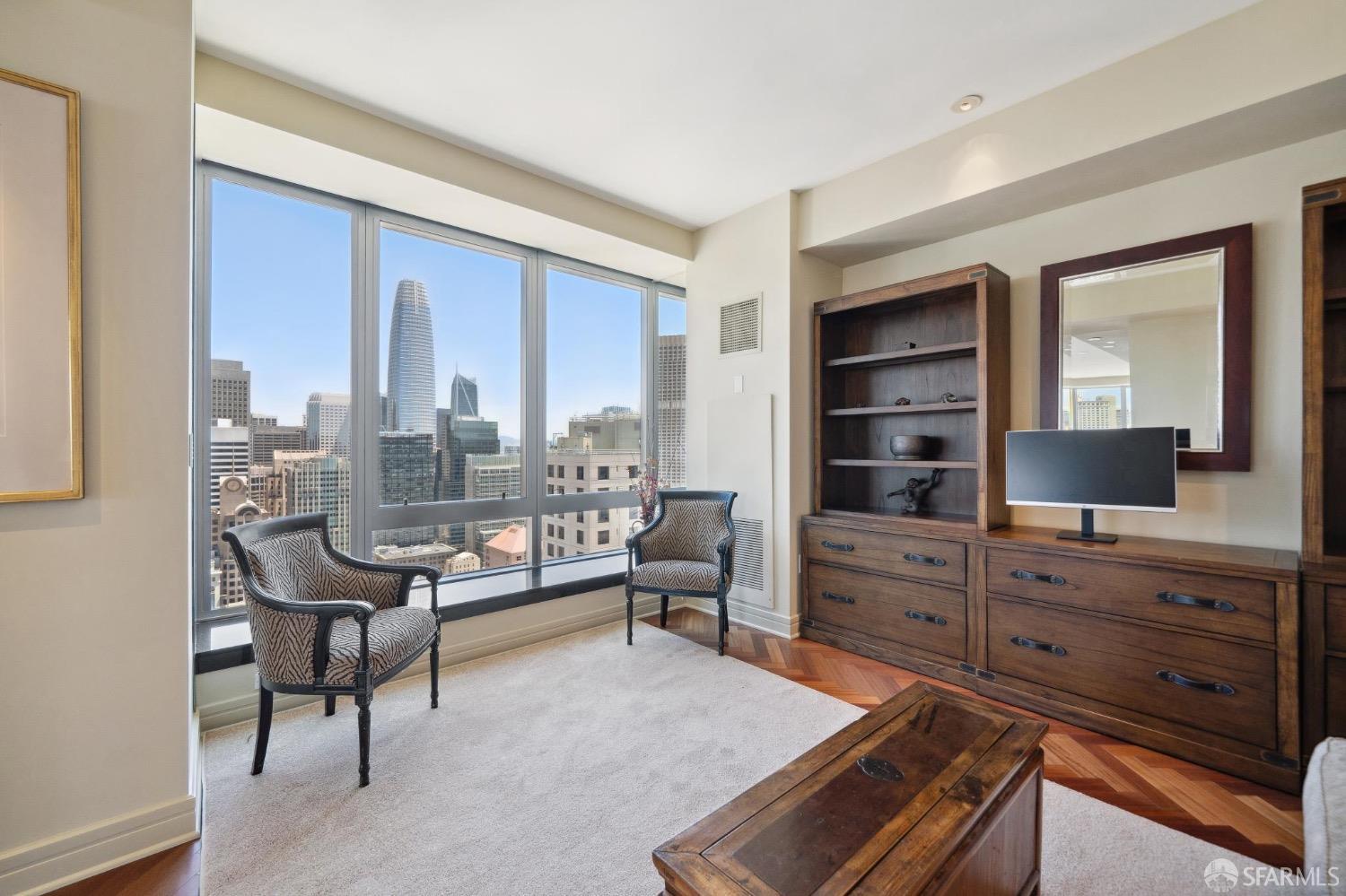 765 Market Street Unit: PH1CD