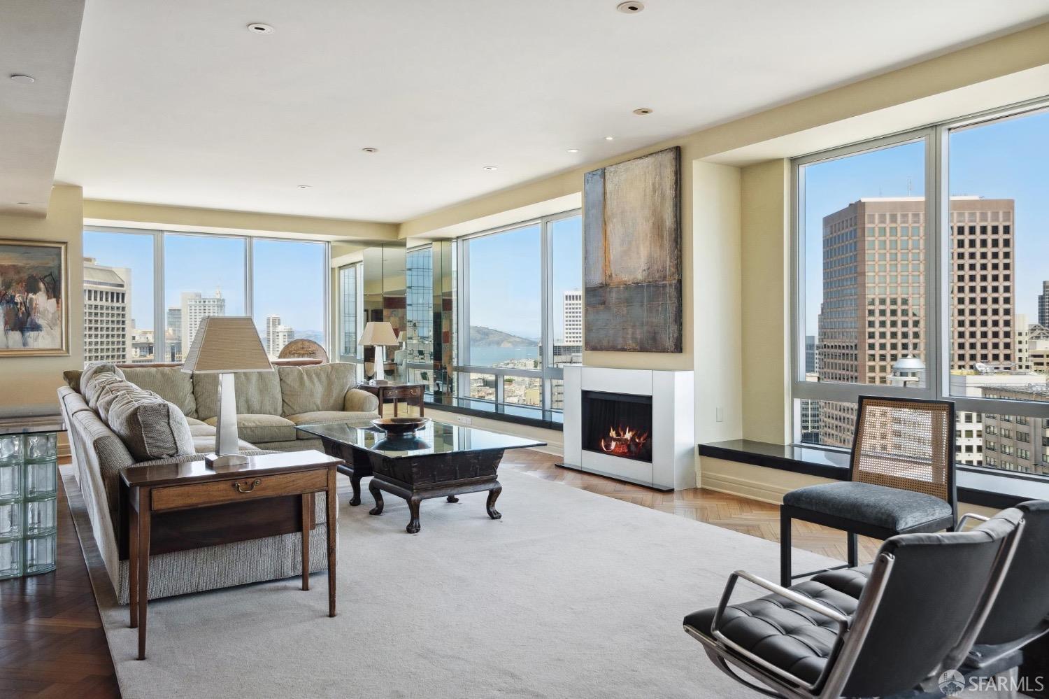 765 Market Street Unit: PH1CD