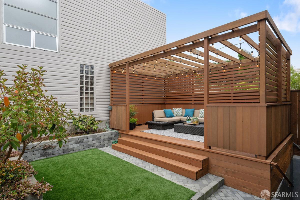 1606 34th Avenue