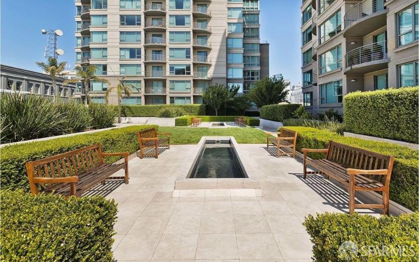 239 Brannan Street # 10G