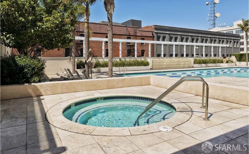 239 Brannan Street # 10G