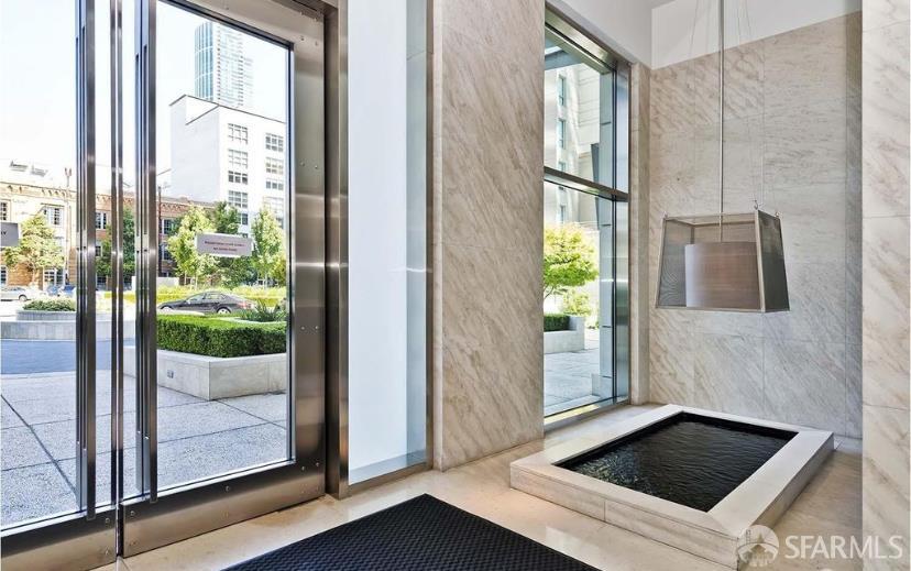 239 Brannan Street # 10G