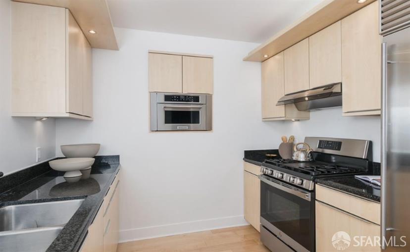 239 Brannan Street # 10G