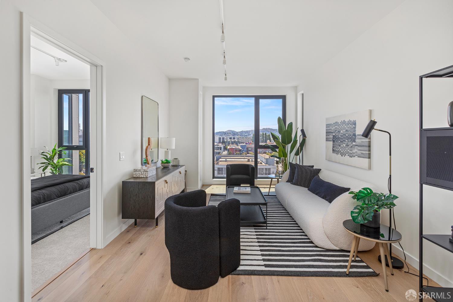 988 Harrison Street Unit: HL2