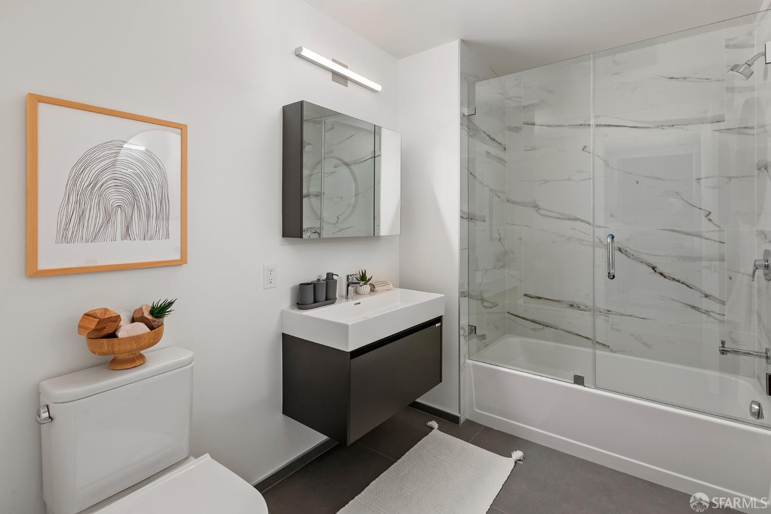 988 Harrison Street Unit: HL2