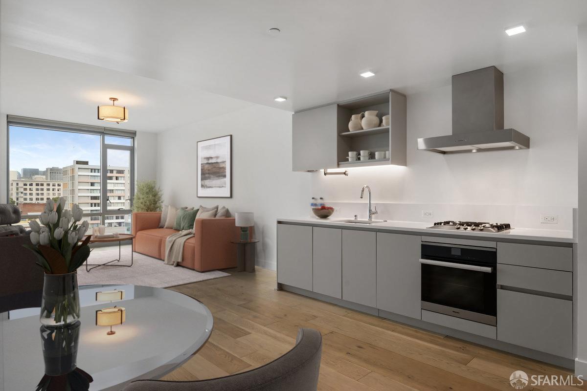 1545 Pine Street # 802