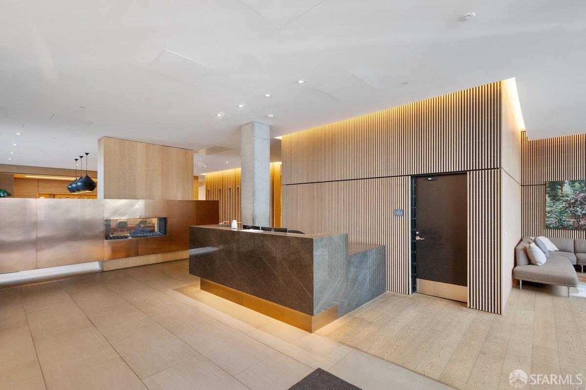 1545 Pine Street # 802