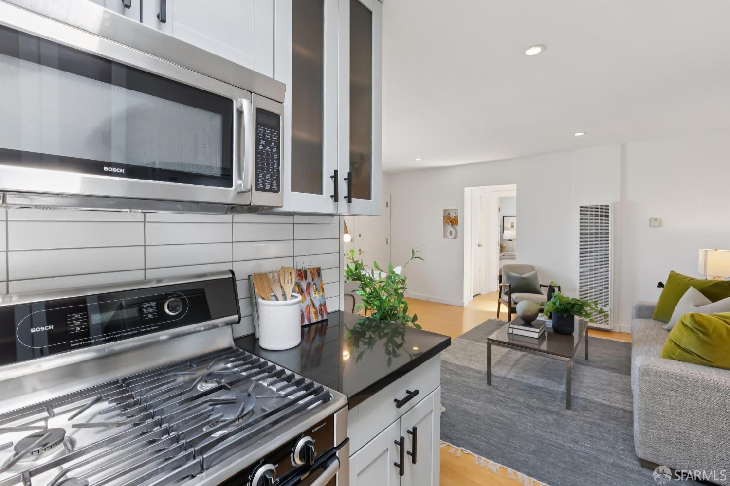965 Alvarado Street # 5