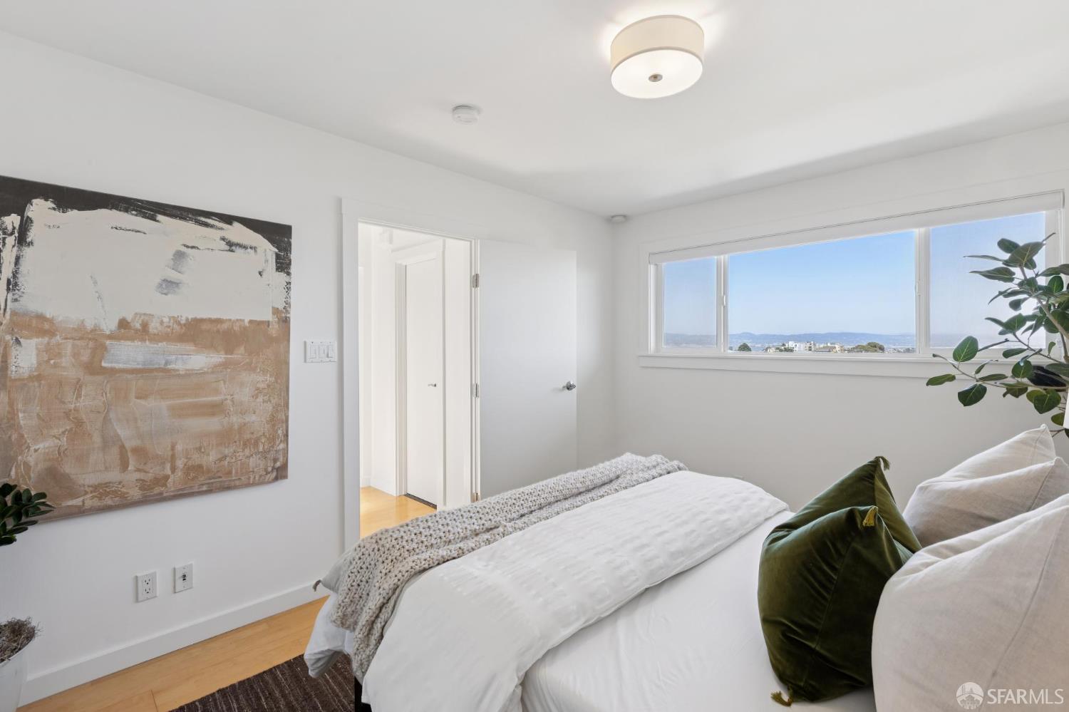 965 Alvarado Street # 5