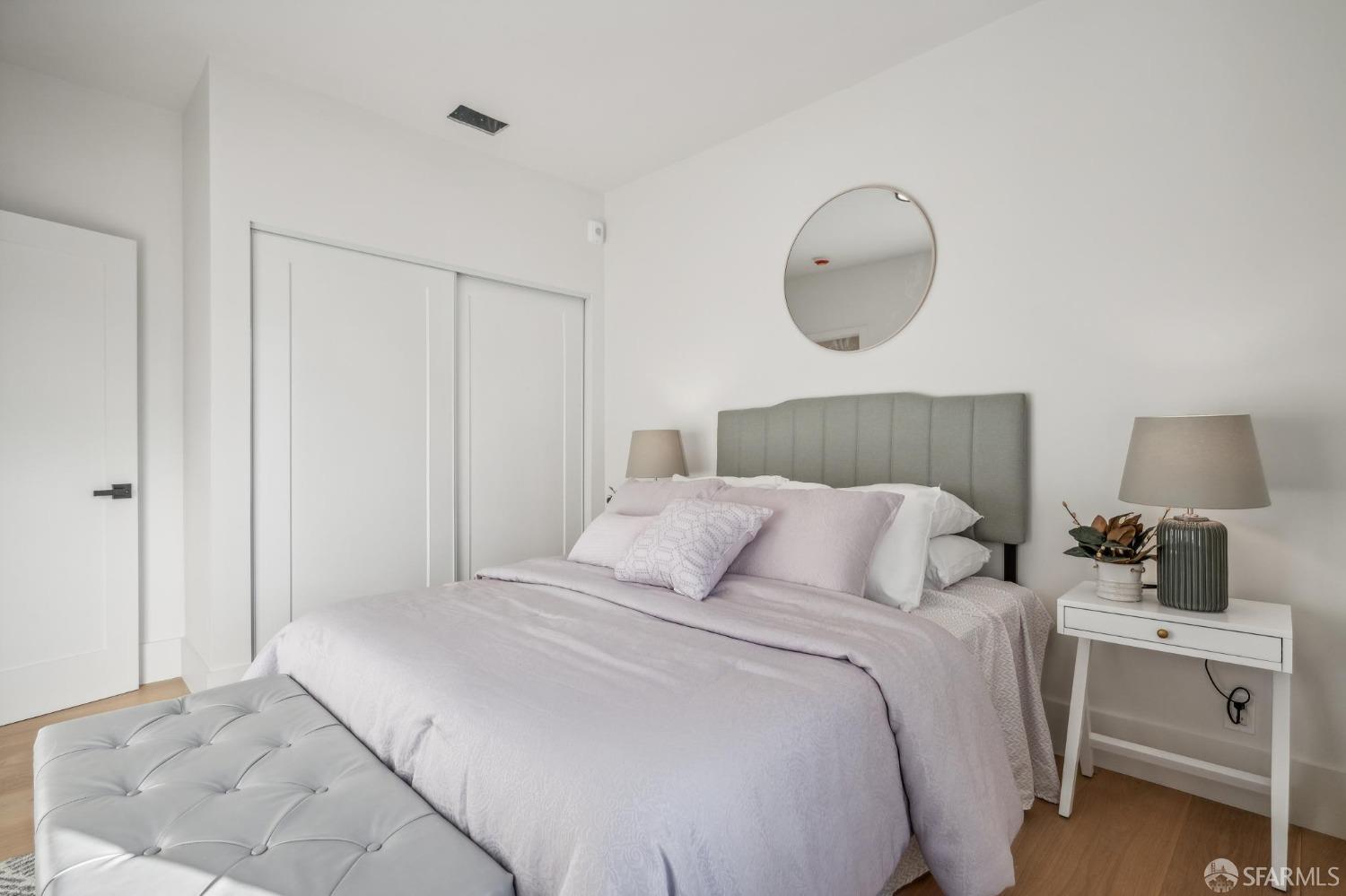 31 Romolo Place # 6