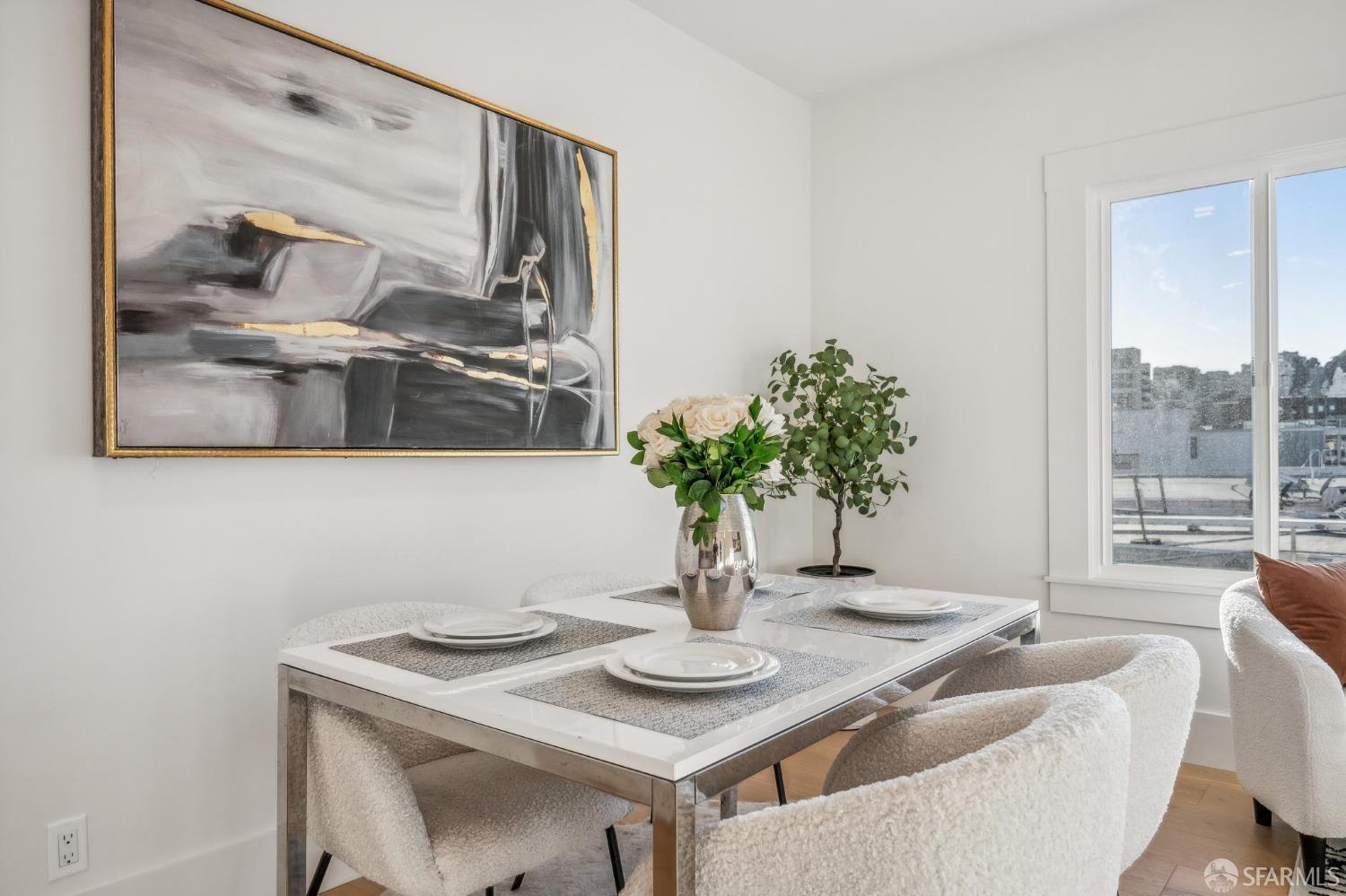 31 Romolo Place # 6