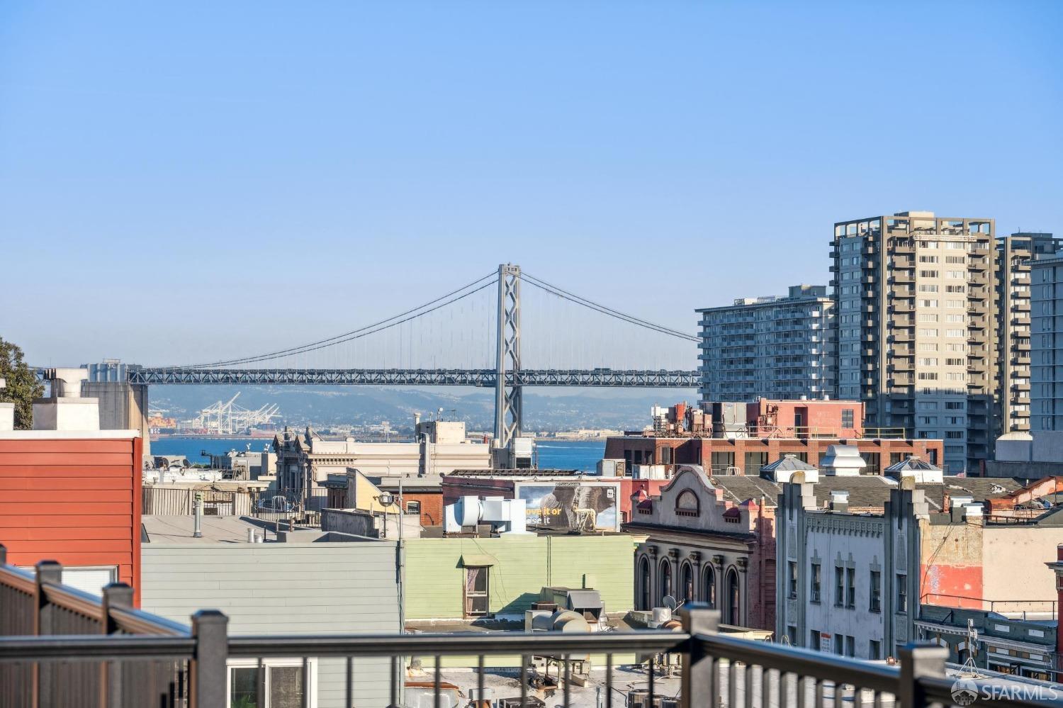 31 Romolo Place # 6