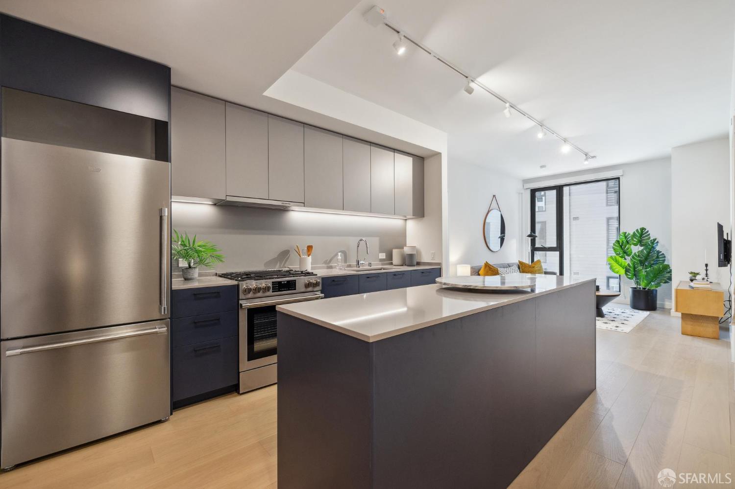 988 Harrison Street Unit: YH2