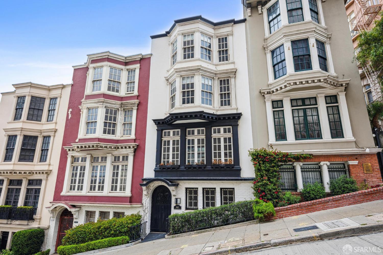 843 Mason Street