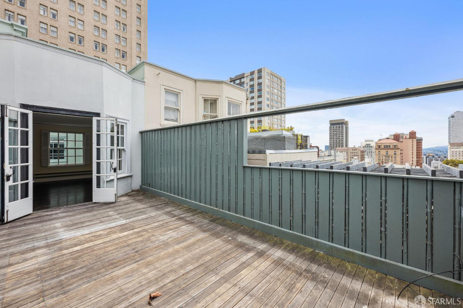 843 Mason Street