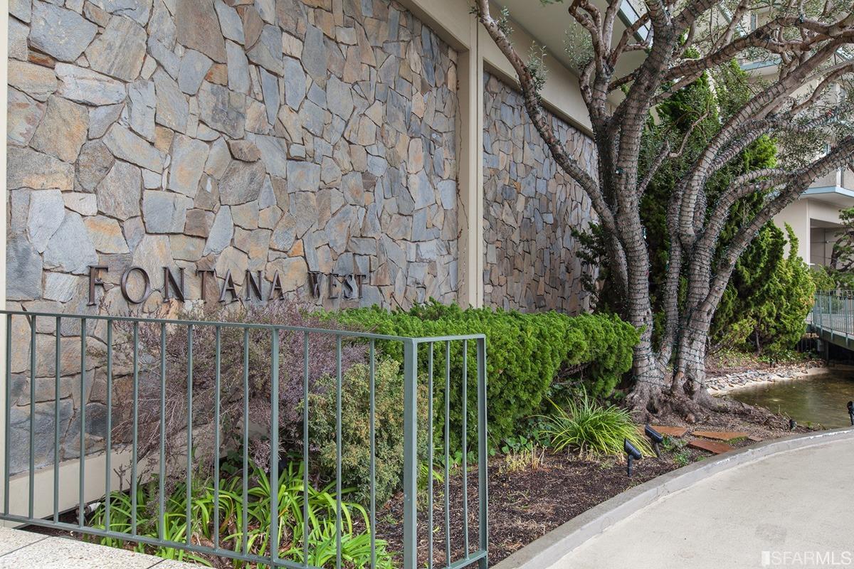 1050 North Point Street # 1106