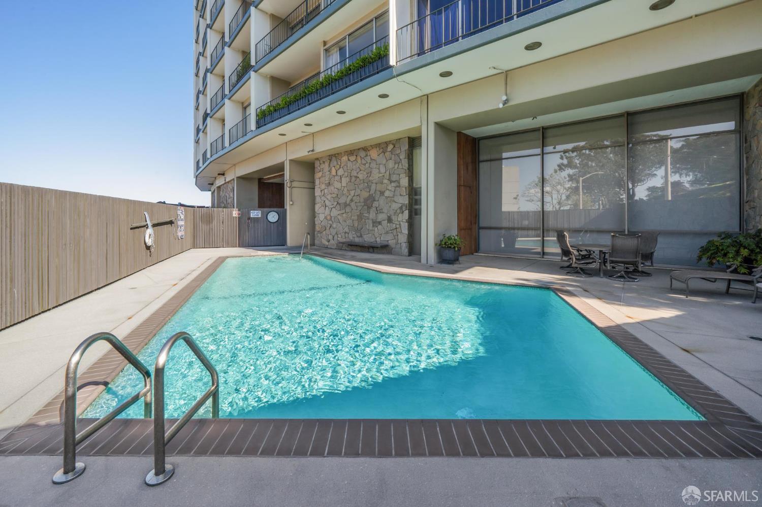 1050 North Point Street # 1106