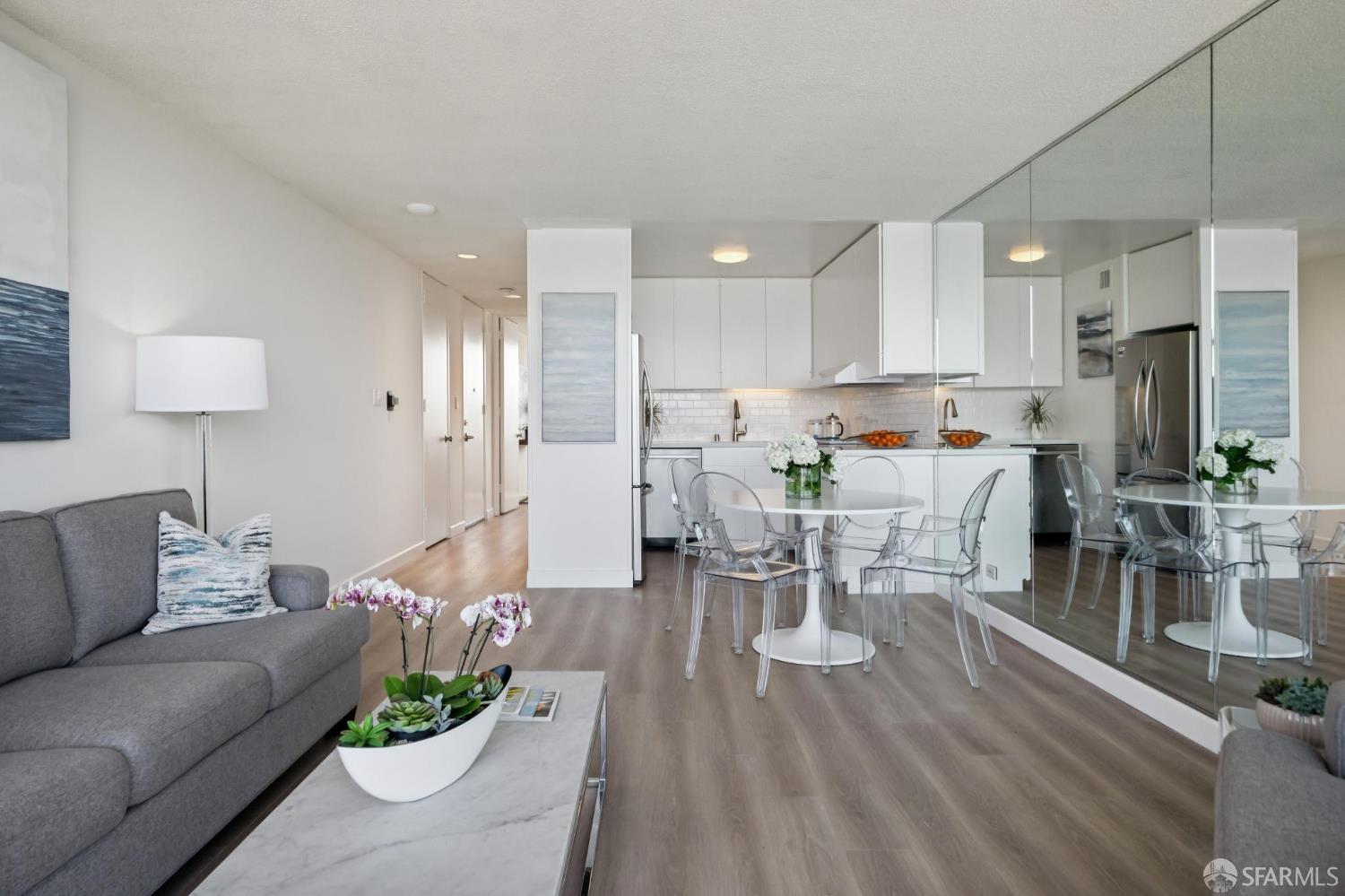 1050 North Point Street # 1106