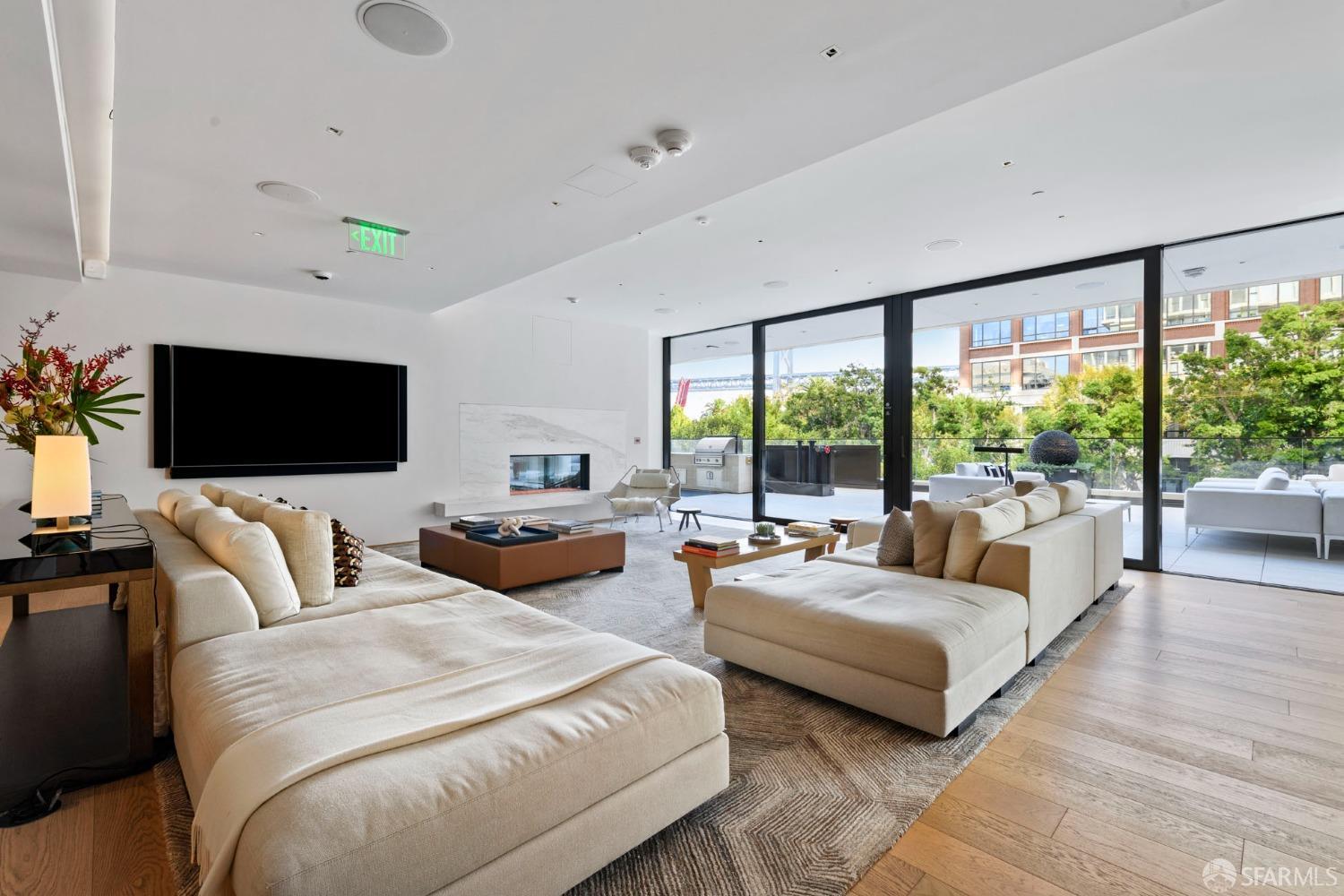 1 Steuart Lane # 1005