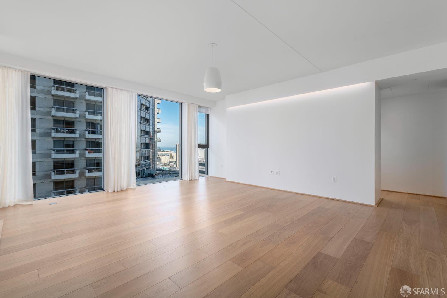 1 Steuart Lane # 1005