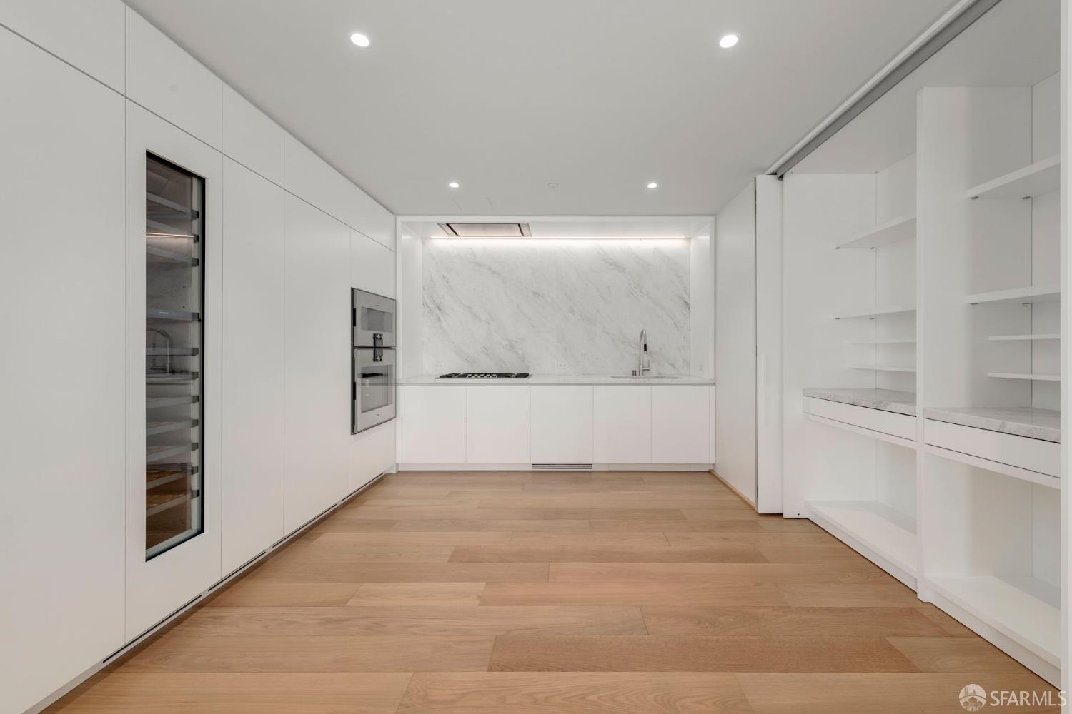 1 Steuart Lane # 1005