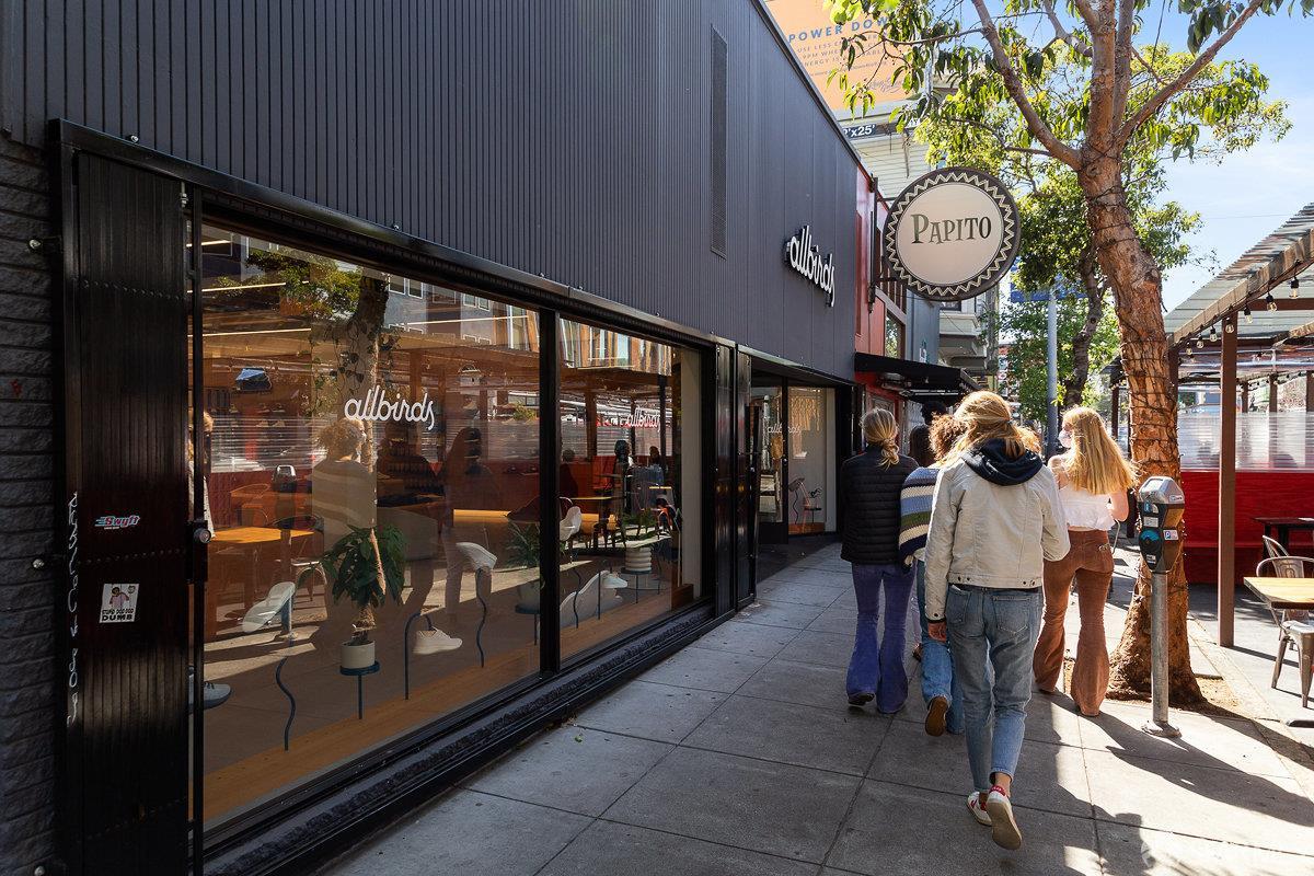 55 Page Street Unit: PH818