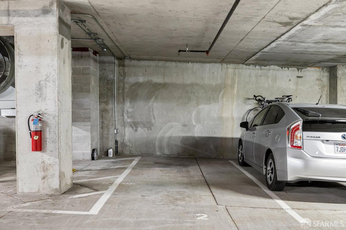 55 Page Street Unit: PH818