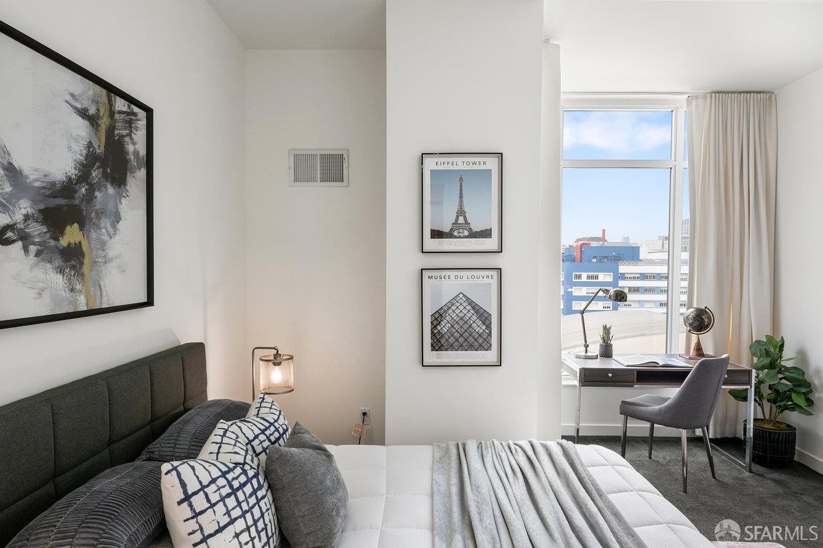 55 Page Street Unit: PH818